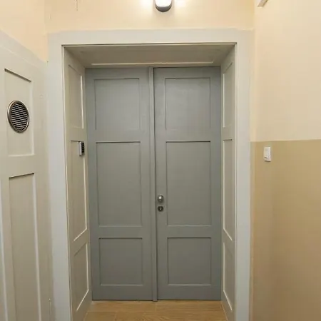 Studio Apartman Buba Apartment Split